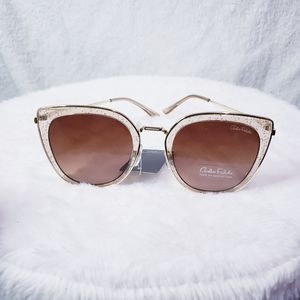 Carlose Falchi Cateye shades (Nude)